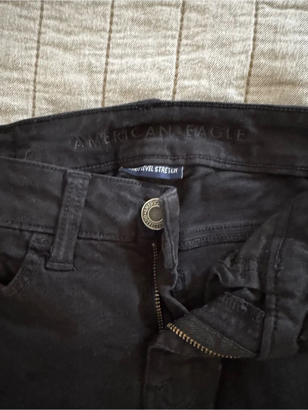 American Eagle Outfitters Black Distressed Ankle Skinny Jeans super stretch